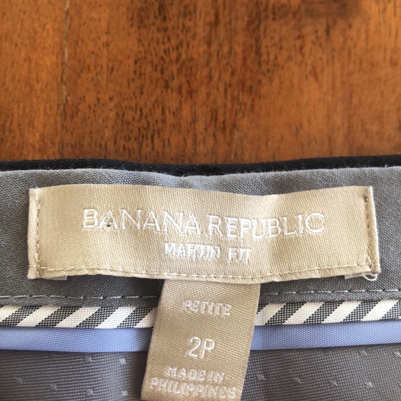 Banana Republic Black Martin Fit Pants Boot Cut Light Weight Wool Sz 2P EUC - Picture 5 of 10